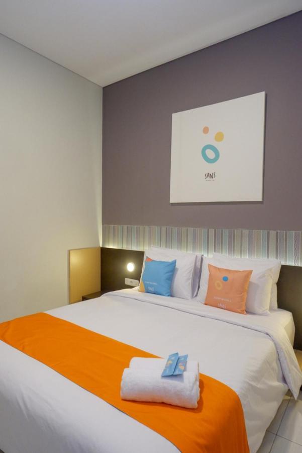 Sans Hotel Good Wish Semarang Jomblang 外观 照片