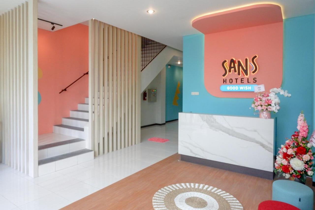 Sans Hotel Good Wish Semarang Jomblang 外观 照片