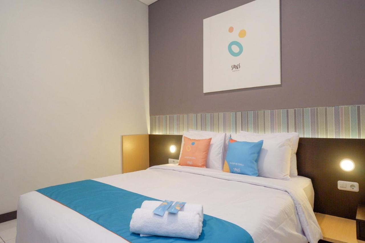 Sans Hotel Good Wish Semarang Jomblang 外观 照片