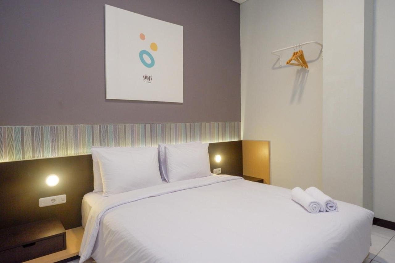 Sans Hotel Good Wish Semarang Jomblang 外观 照片