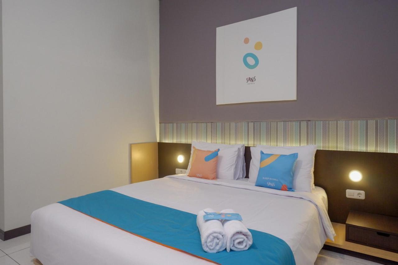 Sans Hotel Good Wish Semarang Jomblang 外观 照片