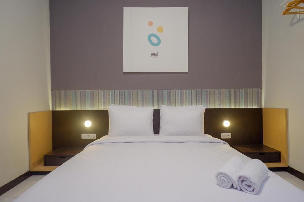Sans Hotel Good Wish Semarang Jomblang 外观 照片