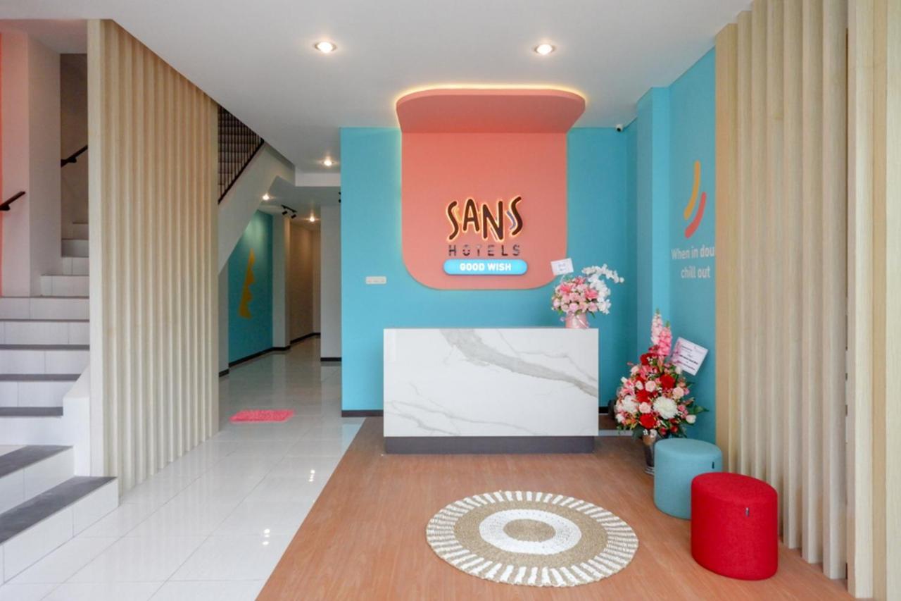 Sans Hotel Good Wish Semarang Jomblang 外观 照片