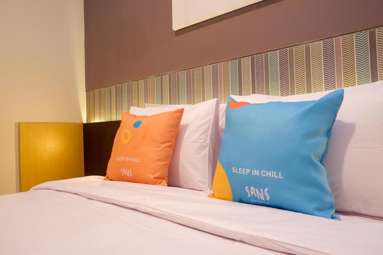 Sans Hotel Good Wish Semarang Jomblang 外观 照片