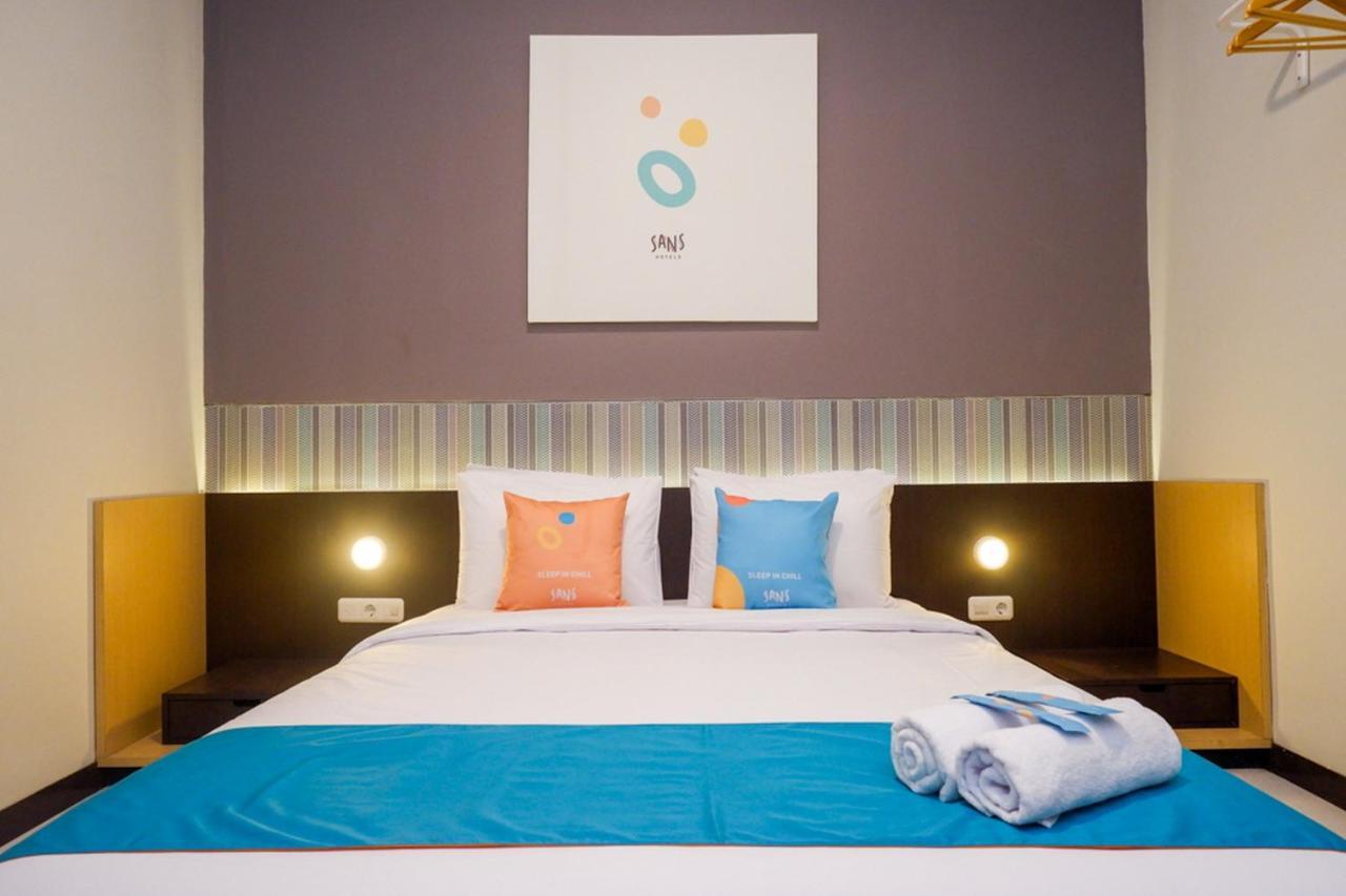 Sans Hotel Good Wish Semarang Jomblang 外观 照片