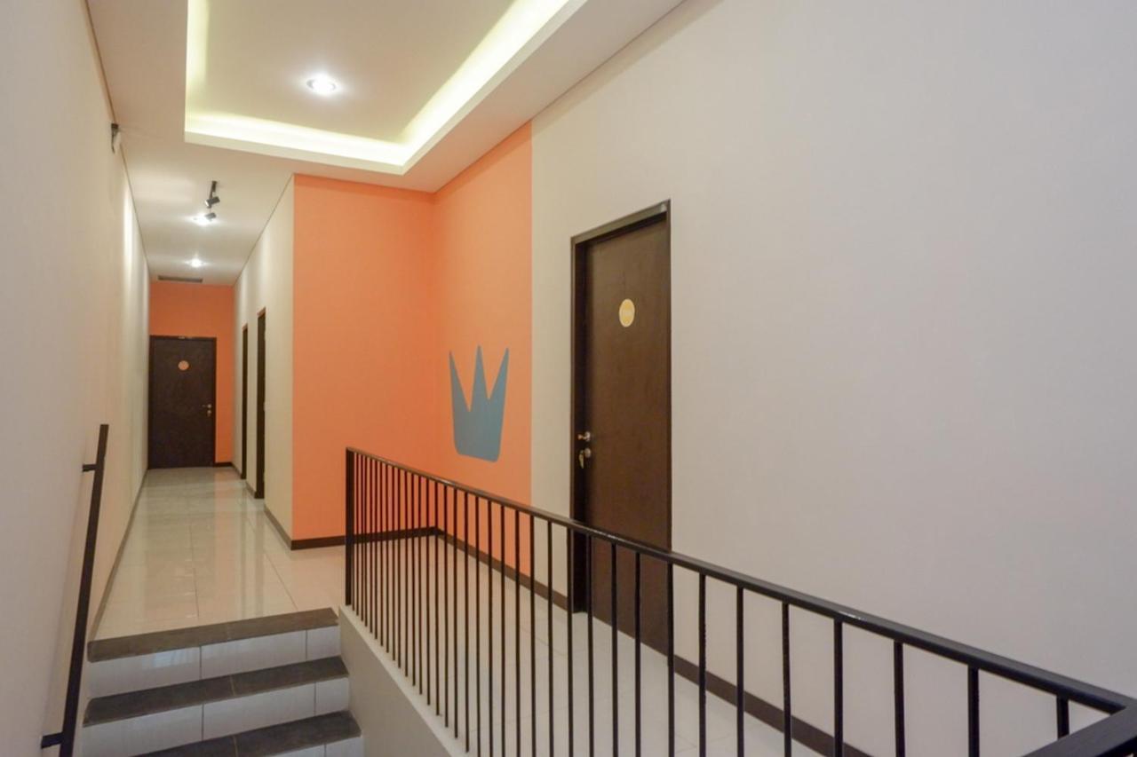 Sans Hotel Good Wish Semarang Jomblang 外观 照片