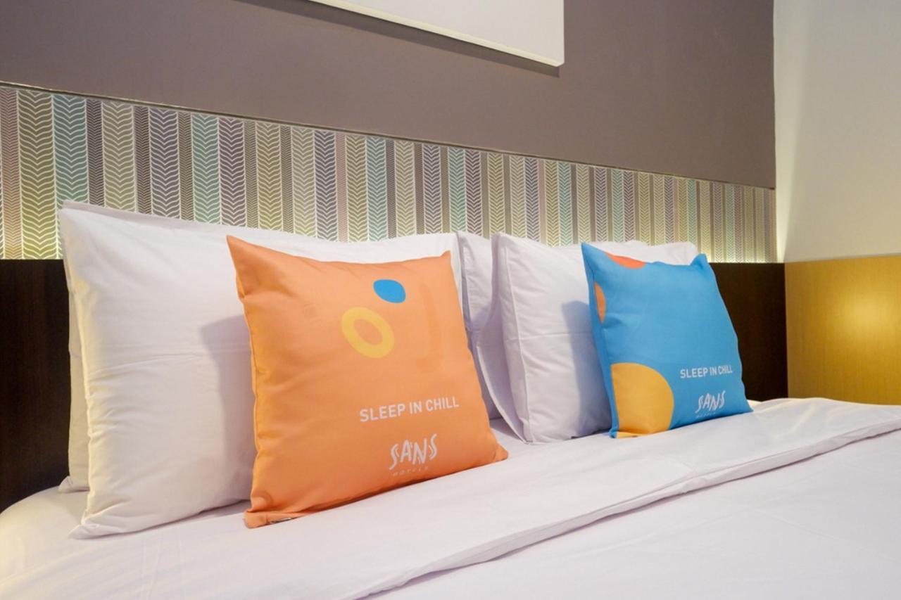 Sans Hotel Good Wish Semarang Jomblang 外观 照片